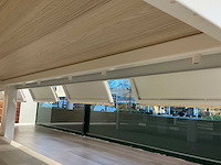 Presentatie tafel met vinyl samples (4x) - afbeelding 6 van  9