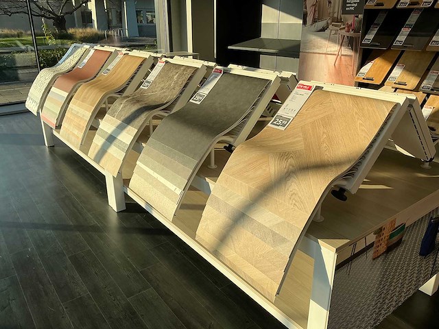 Presentatie tafel met vinyl samples (4x) - afbeelding 8 van  8