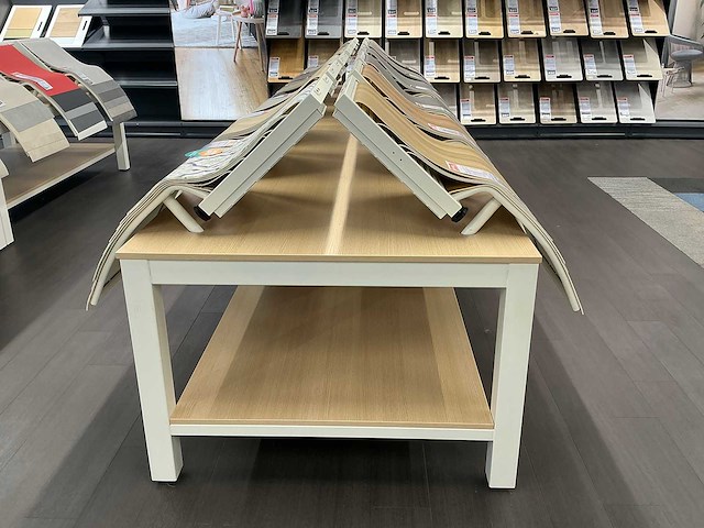 Presentatie tafel met vinyl samples (4x) - afbeelding 3 van  9