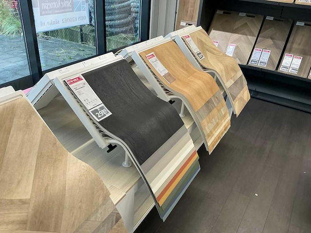 Presentatie tafel met vinyl samples (4x) - afbeelding 6 van  8