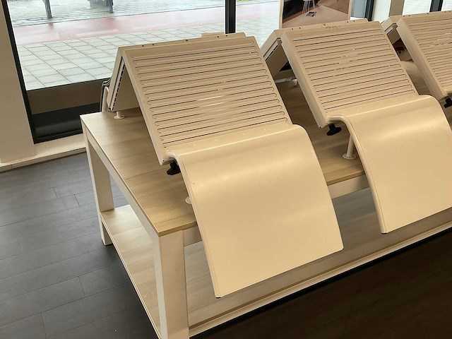 Presentatie tafel met vinyls amples (4x) - afbeelding 4 van  9