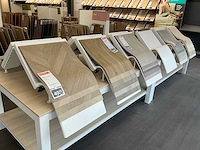 Presentatie tafel met vinyls amples (4x) - afbeelding 8 van  9