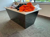 Presentatieeiland - afbeelding 3 van  3