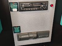 Presentatiekast met autoradio's, kenwood - afbeelding 2 van  5