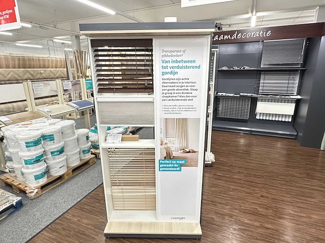 Presentatiemeubel (2) - afbeelding 1 van  4