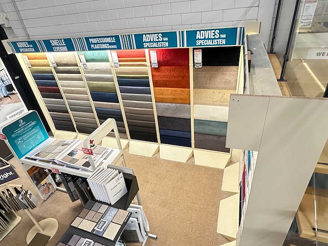 Presentatiemeubel 7 meter - afbeelding 3 van  5