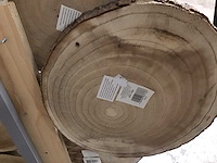 Presentatiemeubel met boomstamschijven - afbeelding 4 van  4