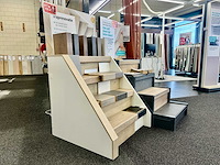 Presentatiemeubel traptrede (2x) - afbeelding 1 van  3