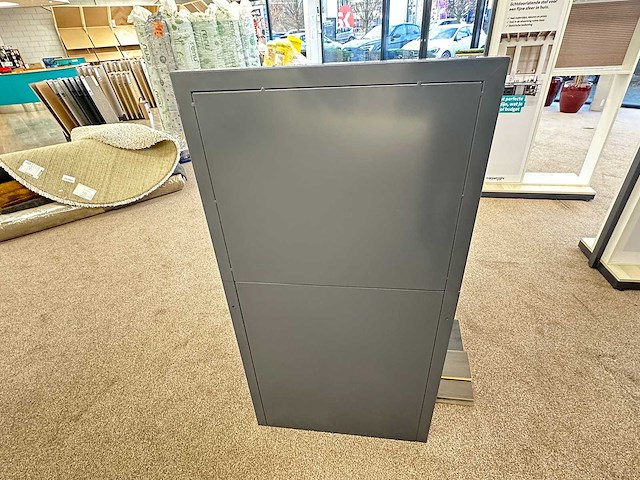 Presentatiemeubel traptrede - afbeelding 3 van  4