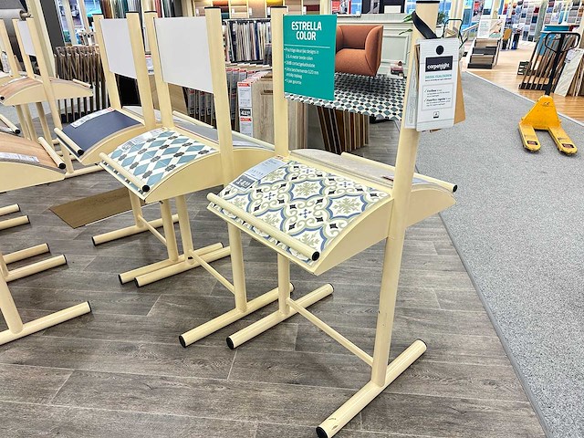 Presentatiemeubel vloersamples (8x) - afbeelding 1 van  3