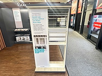 Presentatiemeubel voor jaloezieën (3x) - afbeelding 2 van  3