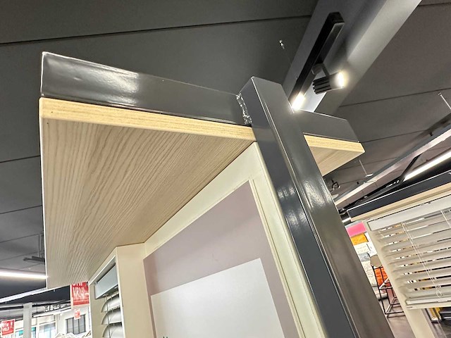 Presentatiemeubel voor jaloezieën (3x) - afbeelding 6 van  6