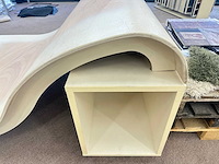 Presentatiemeubel voor vloerkleden - afbeelding 2 van  3