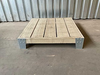 Presentatiemeubel - afbeelding 1 van  3
