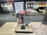 Presentatieplateau met prijskaarthouders - afbeelding 1 van  4