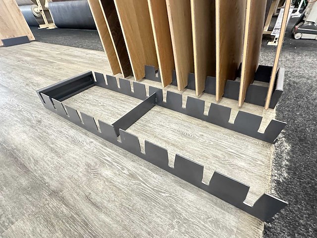 Presentatierek met vloersamples (21x) - afbeelding 2 van  3