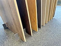 Presentatierek met vloersamples (21x) - afbeelding 4 van  4