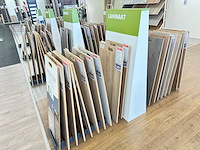 Presentatierek met vloersamples (23x) - afbeelding 6 van  7