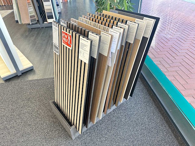 Presentatierek met vloersamples (23x) - afbeelding 1 van  7