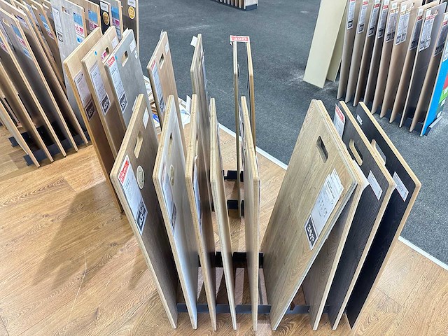 Presentatierek met vloersamples (23x) - afbeelding 5 van  7