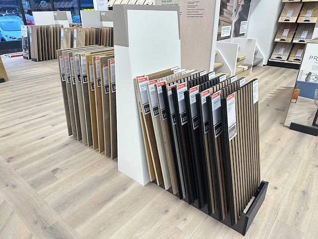Presentatierek met vloersamples (24x) - afbeelding 1 van  5