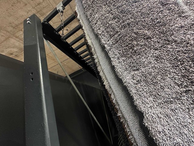 Presentatierek voor vloerkleden - afbeelding 3 van  4