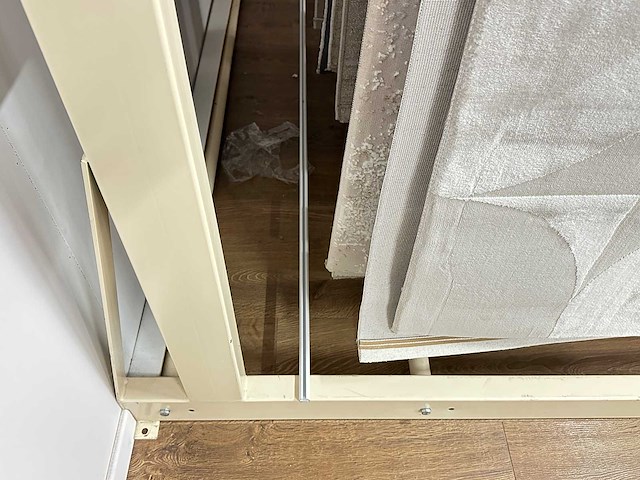 Presentatierek voor vloerkleden - afbeelding 3 van  5