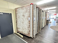 Presentatierek voor vloerkleden - afbeelding 1 van  5