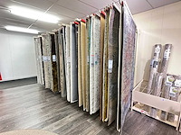 Presentatierek voor vloerkleden - afbeelding 2 van  5