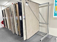 Presentatierek voor vloerkleden