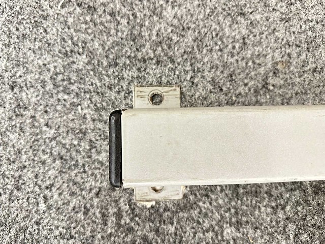 Presentatierek voor vloerkleden - afbeelding 4 van  4