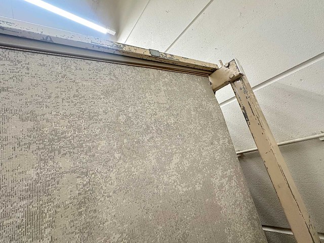 Presentatierek voor vloerkleden - afbeelding 5 van  6