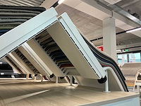 Presentatietafel met tapijt samples (4x) - afbeelding 9 van  13