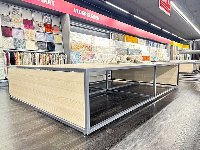 Presentatietafel voor vloerkleden (4x) - afbeelding 3 van  3