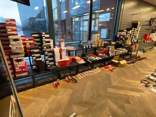 Presentatietafel - afbeelding 2 van  6