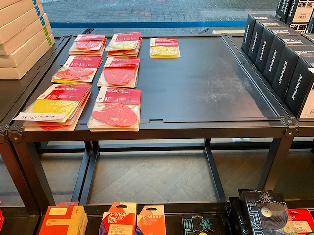 Presentatietafel - afbeelding 4 van  6