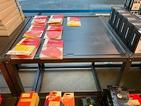 Presentatietafel - afbeelding 4 van  6