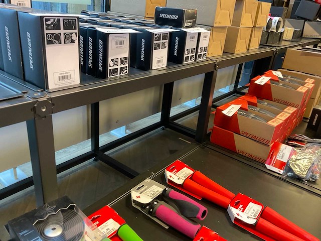 Presentatietafel - afbeelding 5 van  6