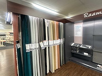 Presentatiewand 12 meter "gordijnen en raamdecoratie" - afbeelding 3 van  6
