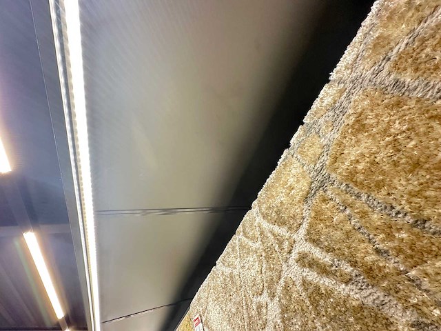 Presentatiewand 13 meter "vloerkleden" - afbeelding 7 van  7