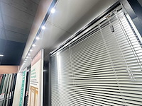 Presentatiewand 14 meter "gordijnen en raamdecoratie" - afbeelding 4 van  5