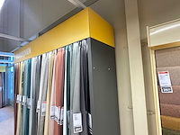 Presentatiewand 15 meter "gordijnen en raamdecoratie" - afbeelding 3 van  7