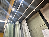 Presentatiewand 15 meter "gordijnen en raamdecoratie" - afbeelding 7 van  7