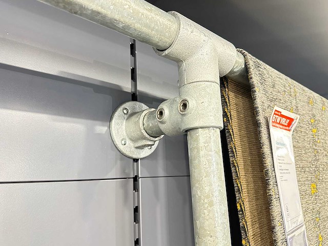 Presentatiewand 15 meter "vloerkleden" - afbeelding 4 van  7