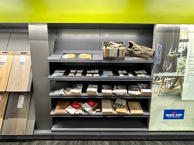 Presentatiewand 16 meter "vinyl & pvc" en "laminaat & parket" - afbeelding 4 van  6