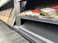 Presentatiewand 16 meter "vinyl & pvc" en "laminaat & parket" - afbeelding 5 van  6