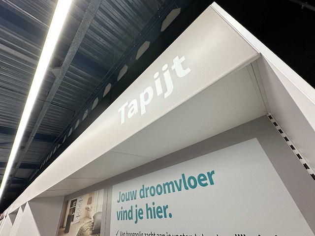 Presentatiewand 16 meter voorzien van led - afbeelding 2 van  5