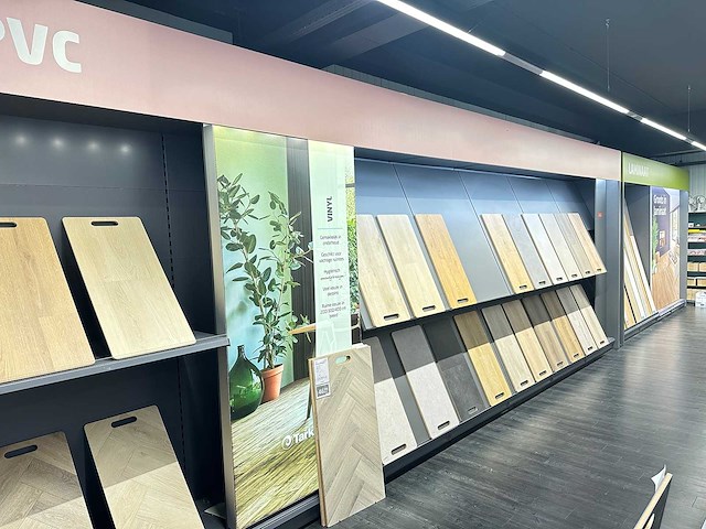 Presentatiewand 20 meter "vinyl & pvc" en "laminaat" - afbeelding 1 van  8