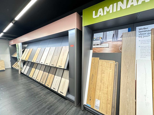 Presentatiewand 20 meter "vinyl & pvc" en "laminaat" - afbeelding 7 van  8