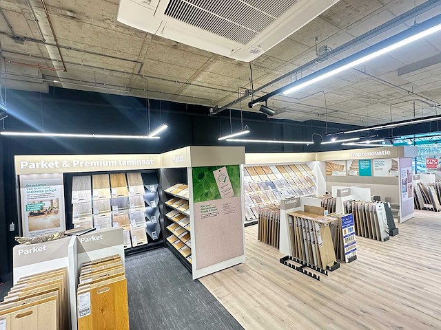 Presentatiewand 25 meter "parket & premium laminaat" - afbeelding 1 van  11